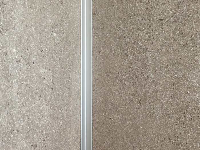 Universalwinkel SILBER 260 cm Länge passend zu Gerflor Mural Revela